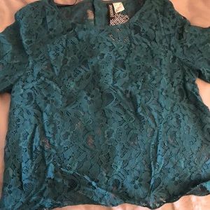 Lace dark green blouse with sleeves